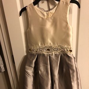 b t w e e n , Girls dress